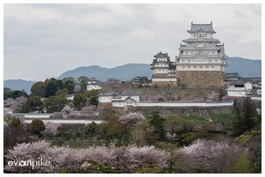 himeji castle japan photo guide