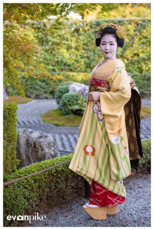 Japan Photo Guide Maiko 011
