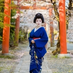 117-Kyoto-Geiko-Portrait-Cherry-Blossom
